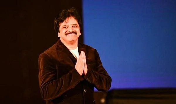 ''நமக்கு உண்மையாவும் நேர்மையாவும் இருக்கிறதுதான் ஆன்மிகம்!'' - பின்னணிப் பாடகர் ஶ்ரீநிவாஸ் #WhatSpiritualityMeansToMe