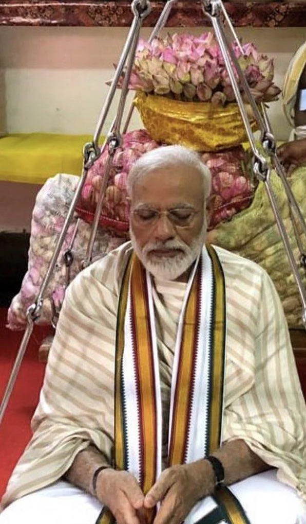 `நிபா வைரஸ் பரவிவருவது கவலை அளிக்கிறது!' - குருவாயூரில் உருகிய மோடி
