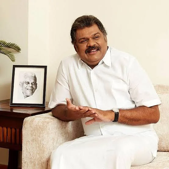 `ஒப்பற்ற அரசன் ராஜராஜ சோழன்; யாரும் விமர்சிக்காதீங்க!' - ஜி.கே.வாசன் வலியுறுத்தல்