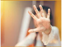 வழக்கறிஞர்களுக்குப் பணியிடத்தில் பாலியல் தொல்லை!