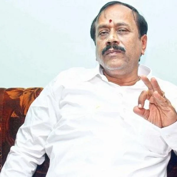 காரைக்குடி தொகுதி வாக்குப் பெட்டி சேதம்... தேர்தல் அதிகாரியிடம் கோரிக்கை வைத்த ஹெச்.ராஜா!
