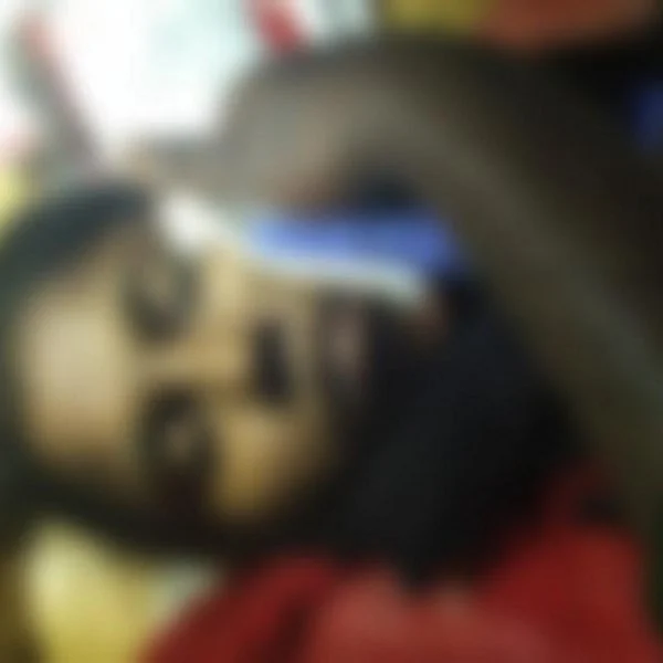 ``அம்மா சத்தியம் வாங்கினாங்க, அதனால பேசல!''- சேத்துப்பட்டில் வெட்டுப்பட்ட காதலி தேன்மொழி வாக்குமூலம்