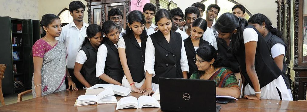 வழக்குரைஞர் வேலை பெண்களுக்கு ஏற்றதா?! #Letslearn