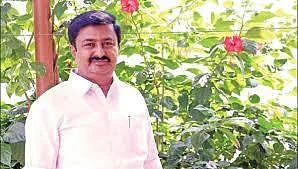 தி.மு.க இளைஞரணிச் செயலாளர் பதவி! - ராஜினாமா செய்தார் வெள்ளக்கோயில் சாமிநாதன்