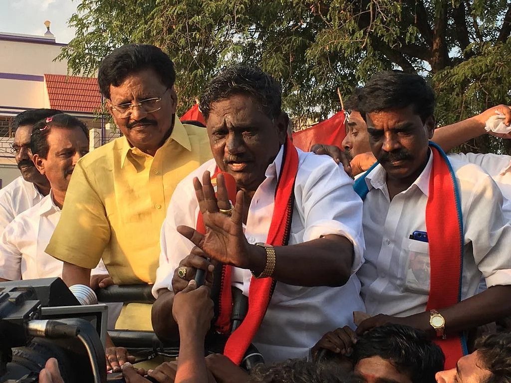 19 ஆண்டுகளுக்குப் பின் தகர்ந்த அ.தி.மு.க கோட்டை - ஆண்டிபட்டியில் வெற்றிபெற்ற தி.மு.க!
