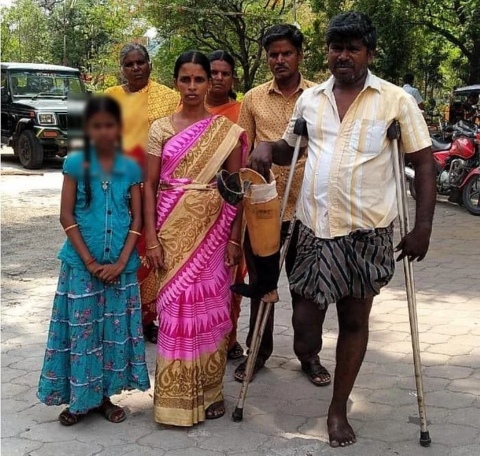`என் குடும்பம் நடுத்தெருவுக்கு வந்திடும்!'- வனத்துறையினரால் கண்ணீர் சிந்தும் மாற்றுத் திறனாளி