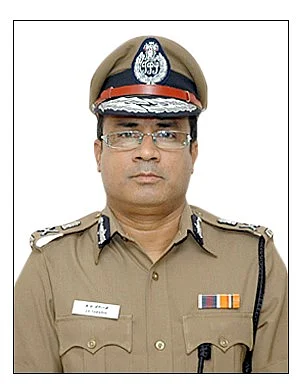 திரிபாதி