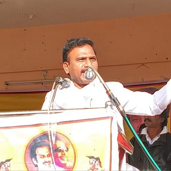 ``நாங்கள் எதுவும் செய்யத் தேவையில்லை; அ.தி.மு.க ஆட்சி தானாக கலையும்” - ஆ.ராசா