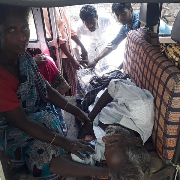 `தனது உடலுக்கு மகன் இறுதிச் சடங்கு செய்யக் கூடாது’ - எஸ்.பி-யிடம் முறையிட்ட 90 வயது முதியவர்!
