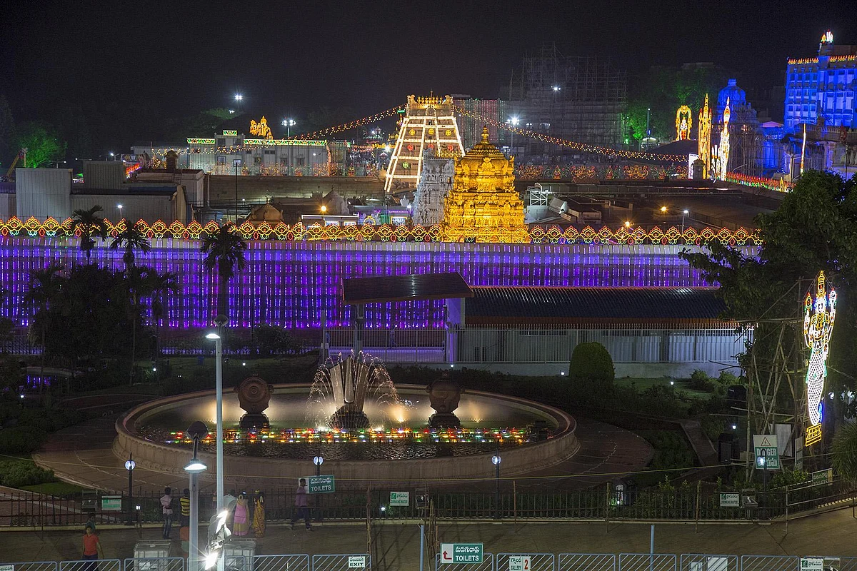 திருப்பதி பெருமாளுக்கு அபிஷேகம் செய்யப்படும் ஆகாச கங்கை தீர்த்தம் எப்படி உருவானது தெரியுமா?