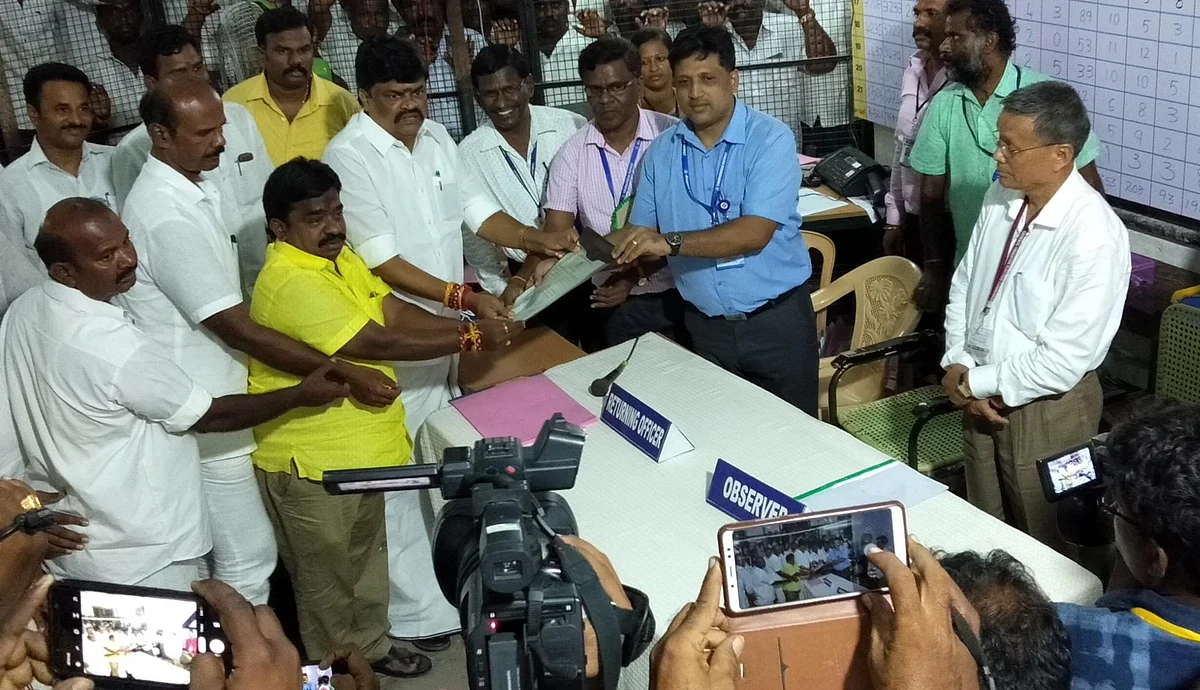 கடைசிசுற்று வரை நீடித்த சாத்தூர் வாக்கு எண்ணிக்கை - சோகமாக வெளியேறிய தி.மு.க வேட்பாளர்!