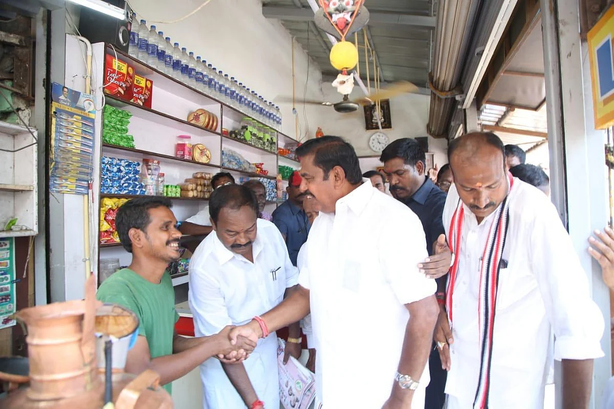 எடப்பாடி பழனிசாமியின் சொந்தக் கிராமத்திலும் தி.மு.க தான் லீடிங்... இப்படி ஆகிப்போச்சே!