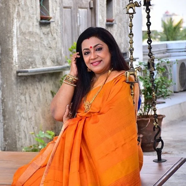 ``அம்மாகிட்ட அடம்பிடிச்சு, அந்த ராசியான போட்டோவை வாங்கிட்டு வந்தேன்'' - பூர்ணிமா பாக்யராஜ் #WhatSpiritualityMeansToMe