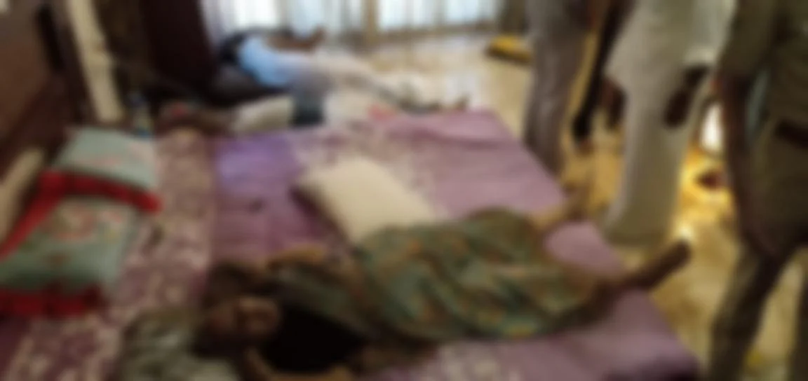 ``தொழிலில் நஷ்டம்; ஏறிக்கொண்டே சென்ற கடன்!” - ஒரே குடும்பத்தைச் சேர்ந்த 4 பேர் தற்கொலை