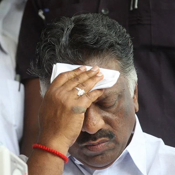 `ஓ.பி.எஸ் வீட்டுக்கே இந்த நிலைமையா?' - அலட்சிய அதிகாரிகளால் அப்செட்!