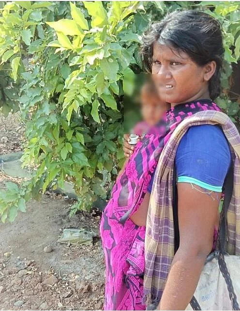 `இந்தக் குழந்தைகள் யாருது; காவல்துறை என்ன செய்யுது!’- வடமாநில பெண்களை சந்தேகிக்கும் வேலூர் மக்கள்