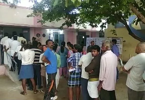 ‘4 சட்டமன்றத் தொகுதி; 59 நாடாளுமன்றத் தொகுதி’- இன்றுடன் ஓய்கிறது வாக்குப்பதிவு
