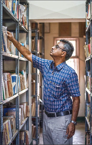 “கற்பனையைவிட உண்மை நம்பமுடியாததாக இருக்கிறது!”