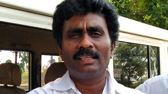 பார்த்திபன்