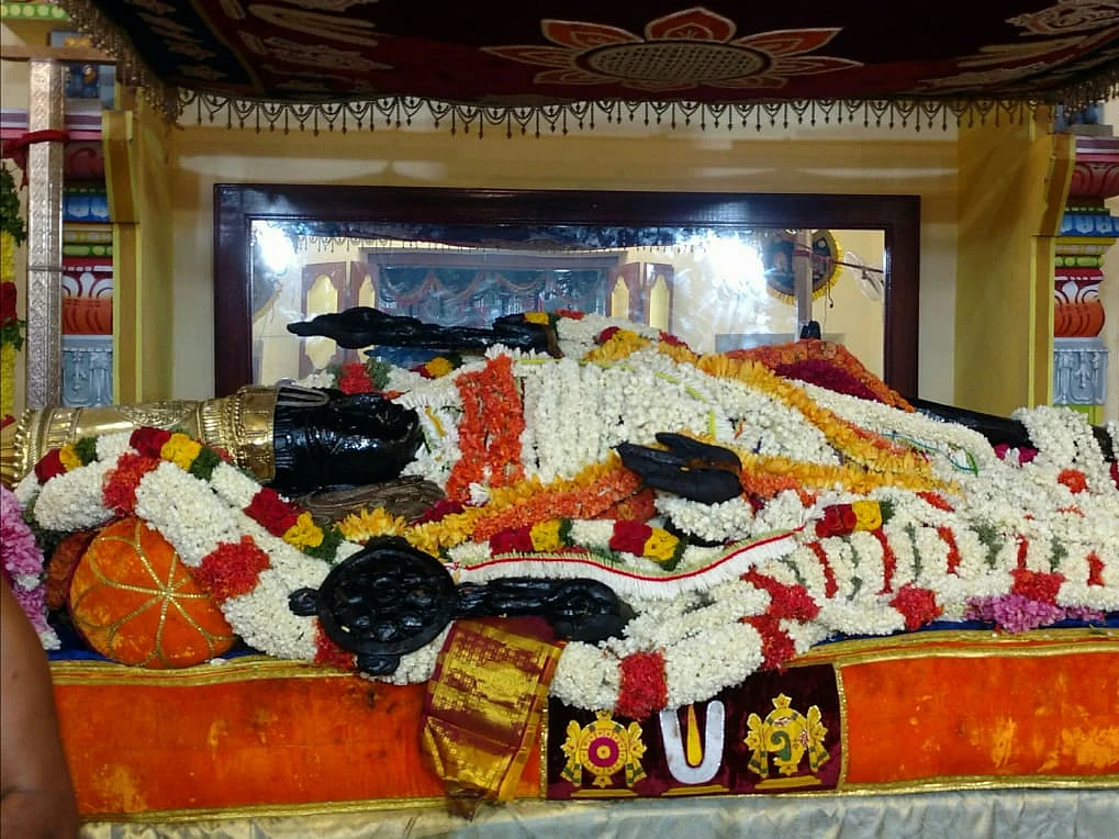 அத்திவரதர் தரிசனத்தில் ஸ்தம்பிக்கும் காஞ்சிபுரம்! குமுறல்களைக் கொட்டித் தீர்க்கும் பக்தர்கள்!