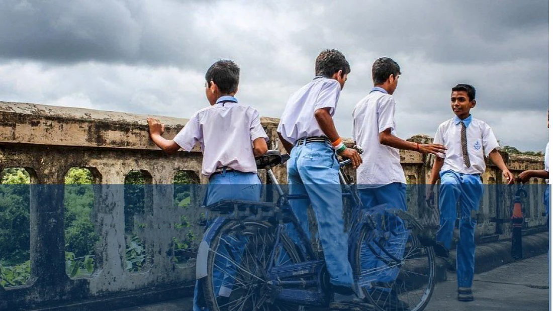 பள்ளிக்காலம்