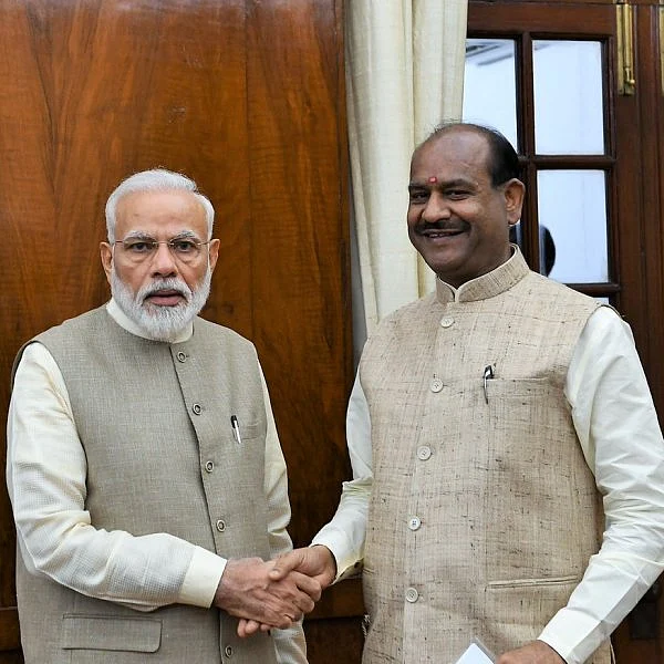 `மத முழக்கங்களுக்கான இடம் இது கிடையாது!' - முதல் நாளிலேயே அதிரடி காட்டிய சபாநாயகர் ஓம் பிர்லா