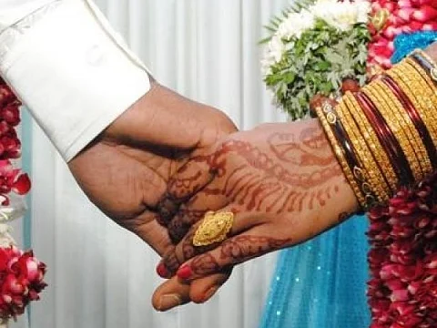 Corona: திருமணம், இறுதிச் சடங்கில் பங்கேற்ற 400 பேர்! பீகாரில் 111 பேருக்கு பாசிட்டிவ்
