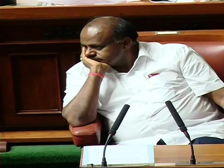 `அவசரகதியில் கூட்டணி; தலைவர்களின் அதிருப்தி’ - குமாரசாமி ஆட்சியின் முடிவுக்கு என்ன காரணம்