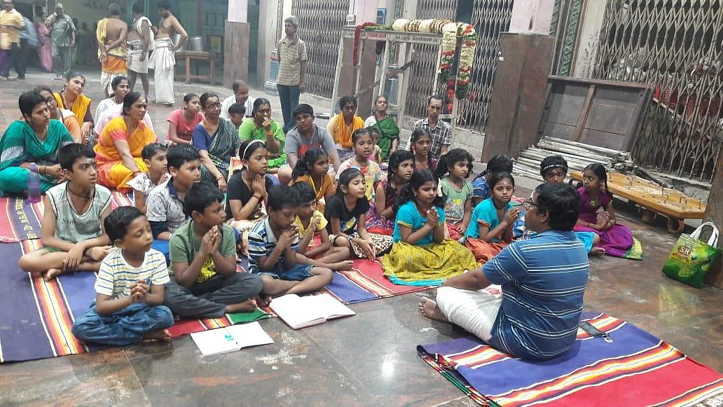 திருப்புகழ் கற்பிக்கும் வடபழநி ஆண்டவர் திருக்கோயில்!