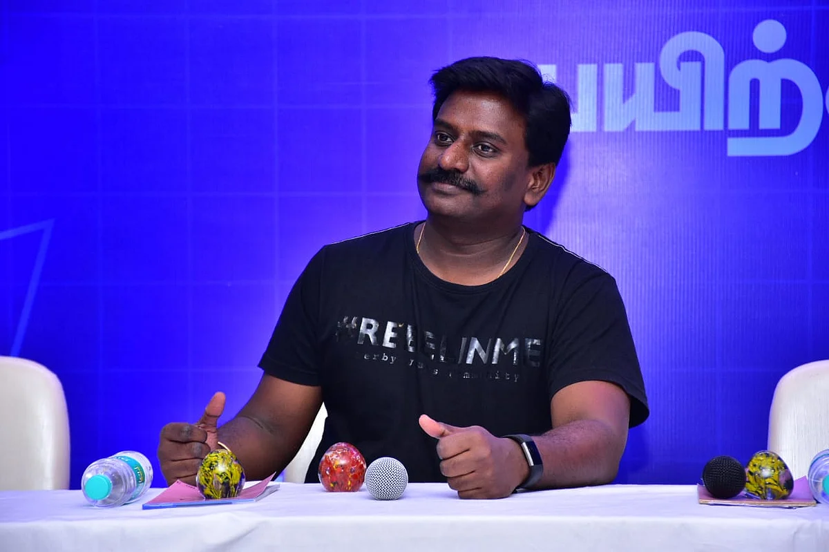 "லவ்ல ஜெயிக்கிறதுக்கும், லைஃப்ல ஜெயிக்கிறதுக்கும் சம்பந்தமில்லை!" தனுஷ்