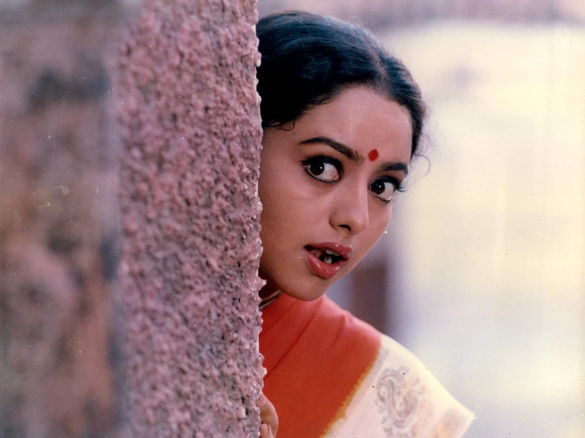 ``கர்ப்பமா இருக்கேன்; டயர்டா இருக்கு, ஆனாலும் பிரசாரத்துக்குப் போகணும்!" - செளந்தர்யாவின் கடைசி நாட்கள்