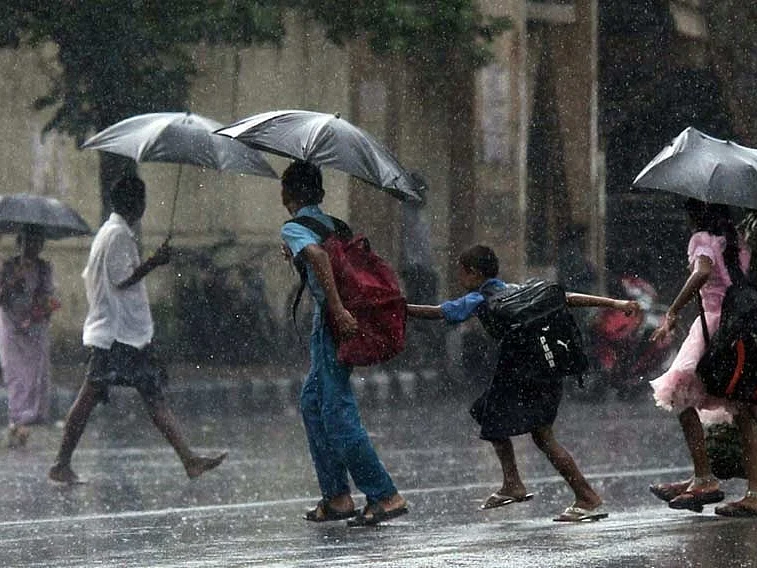 `சந்திரயான்-2 லாஞ்ச் இருக்குது; லீவ் கொடுங்க!'- கோட்டயம் கலெக்டரை தெறிக்கவிட்ட கமென்ட்