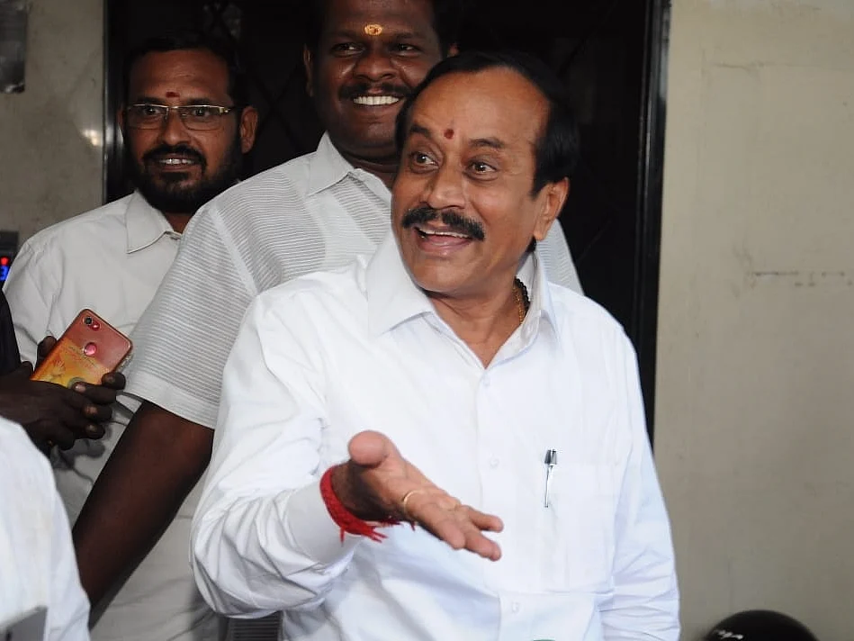 `ஹெச்.ராஜாவைப் பார்த்து மாநிலத் தலைமை பயப்படுகிறது!’ - கொதிக்கும் முன்னாள் பா.ஜ.க நிர்வாகி