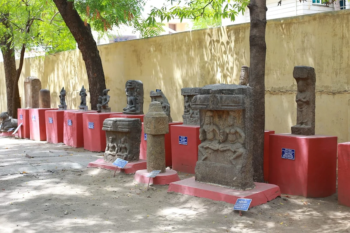சிற்பம்
