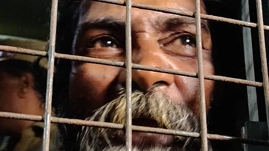 முகிலன்