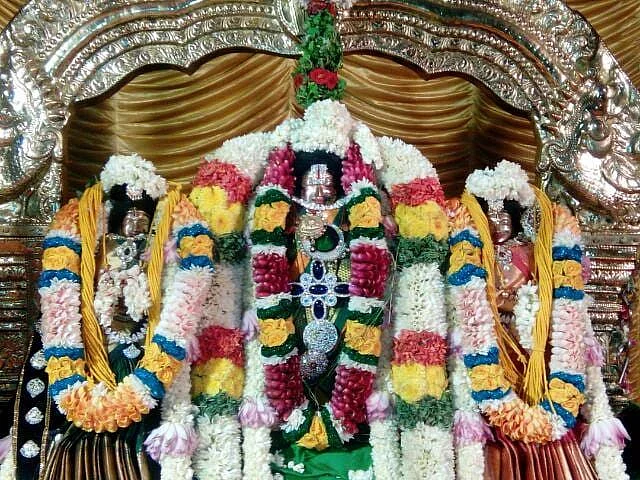 `நிம்மதியே போச்சு; அதனால் திரும்ப வச்சுட்டோம்!' - சிவகங்கை சிலை திருடர்கள் வாக்குமூலம்