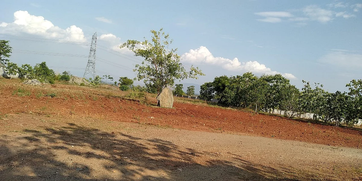 நிலம்