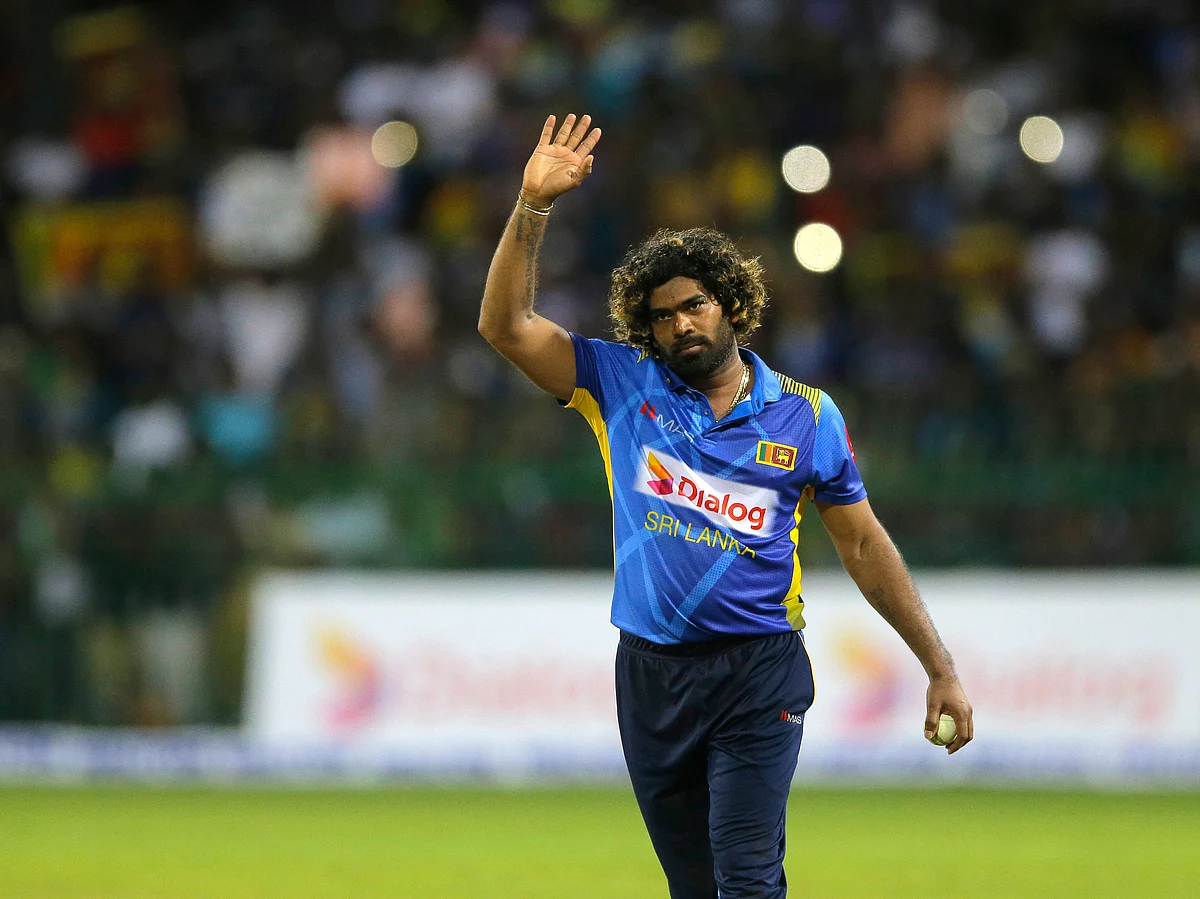 யார்க்கர்ஸ்... டோ க்ரஷ்ஷர்ஸ்... கடைசிப்பந்தில் விக்கெட்! #ThankyouMalinga