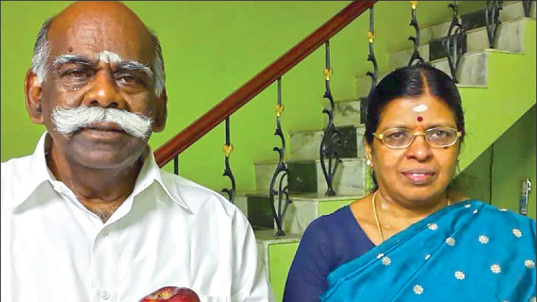 கணவர் முருகசங்கரனுடன் உமா மகேஸ்வரி