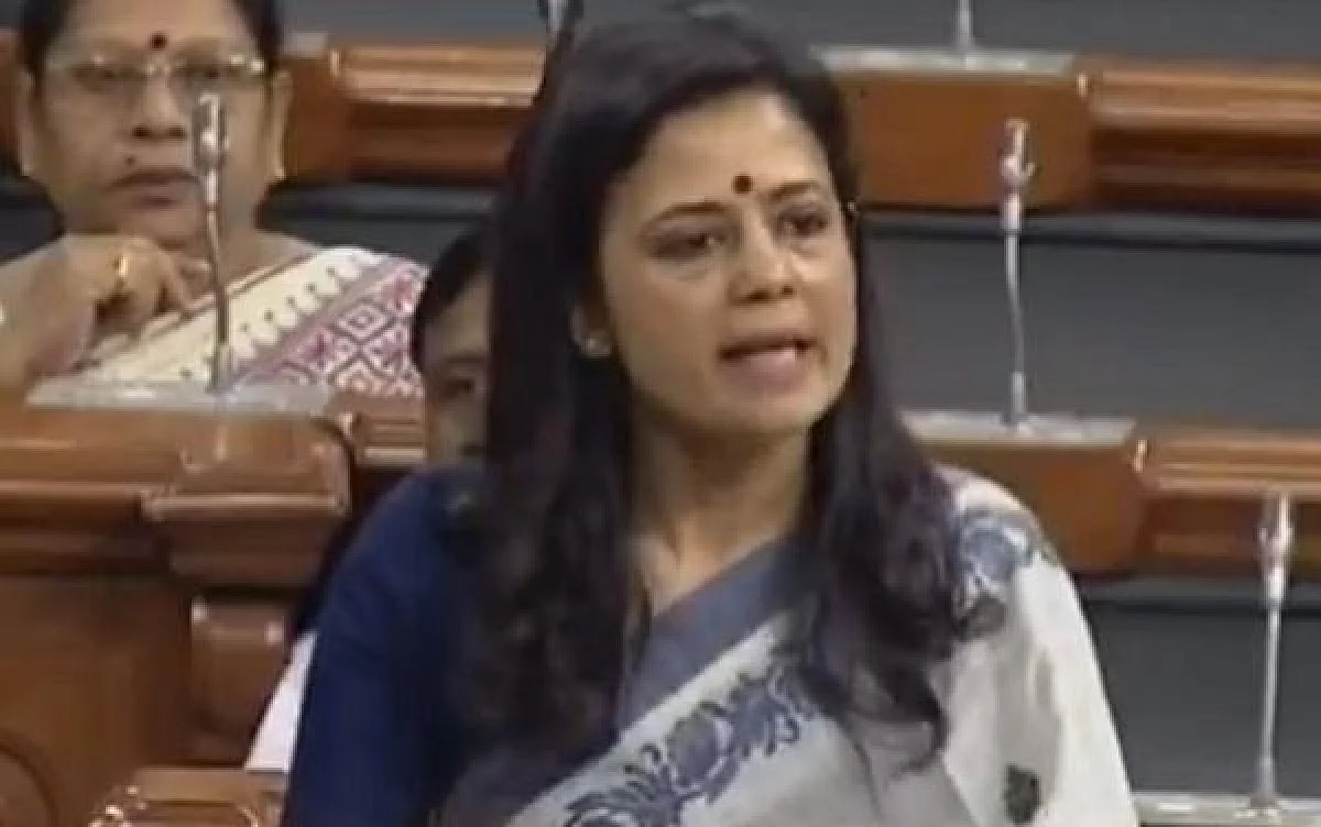 மஹூவா மொய்த்ரா