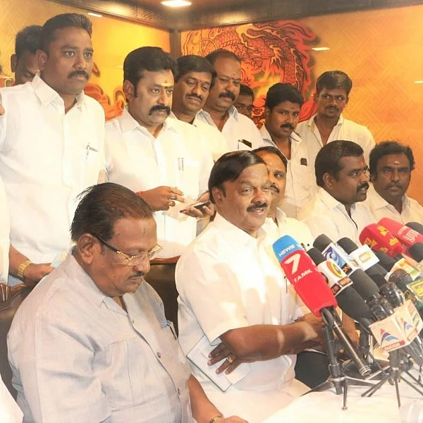 ‘துரைமுருகன் குழந்தைத்தனமாகப் பேசுகிறார்!’ - ஏ.சி.சண்முகம் கிண்டல்