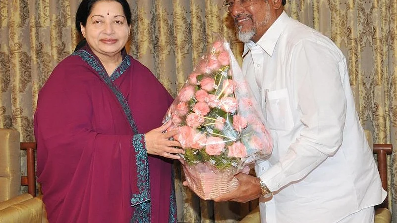 ஜெயலலிதாவுடன் முஹம்மது ஜான்