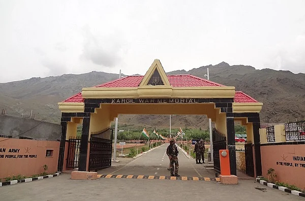 கார்கில் நினைவிடம்