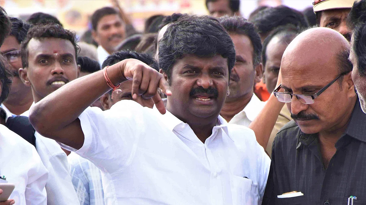 சுகாதாரத்துறை அமைச்சர் விஜயபாஸ்கர்