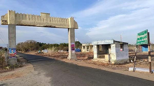 வரவு எட்டணா செலவு பத்தணா! - கட்டபொம்மன் கோட்டையின் கதை!