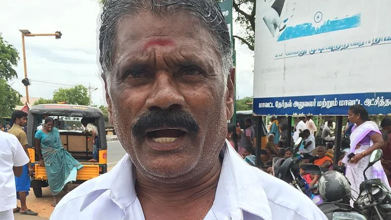 விவசாயி சின்னச்சாமி