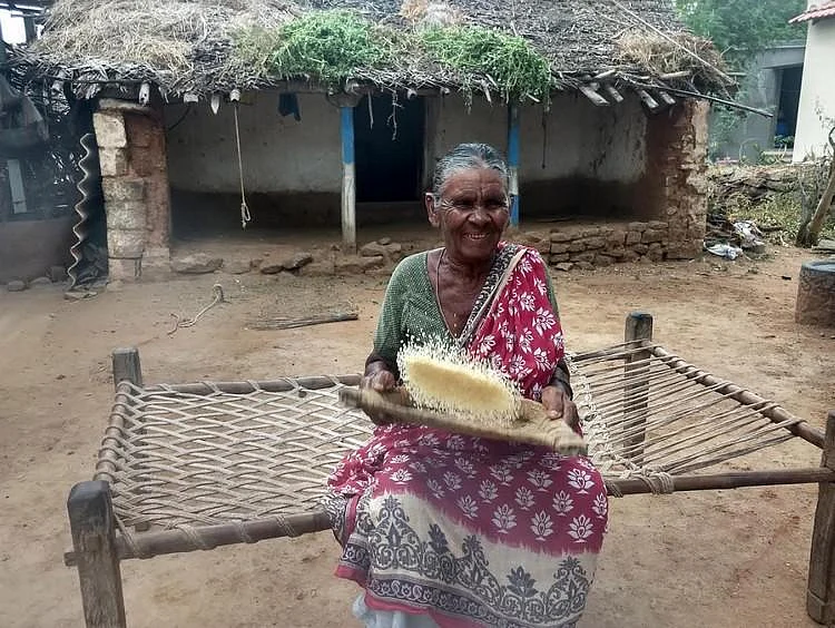 இள ஆட்டுக்கறி, காட்டுக்கோழி, கெளுத்தி மீனு... ஆச்சர்யமூட்டும் பொன்னம்மாள் பாட்டி! #LifeStartsAt40 #நலம்நாற்பது