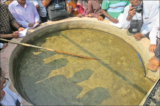 பயணம் கற்றுக்கொடுத்த பாடம்… உவர் மண்ணை மாற்றிய ஜீவாமிர்தம்!