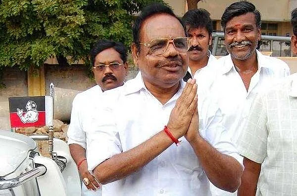 ``கைகூடாத ஆதரவு கணக்கு!” - நம்பிக்கையில்லாத் தீர்மானத்தில் தி.மு.க பின்வாங்கியது ஏன்?