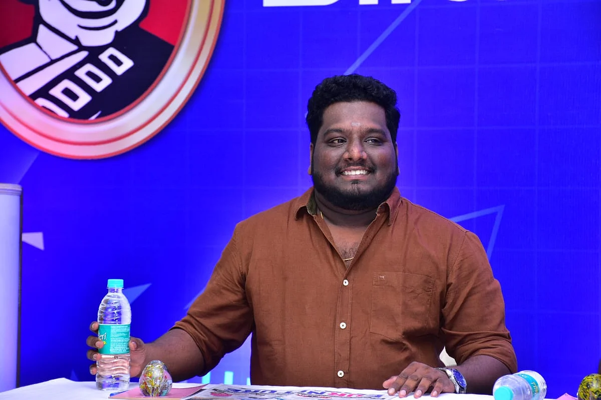 "லவ்ல ஜெயிக்கிறதுக்கும், லைஃப்ல ஜெயிக்கிறதுக்கும் சம்பந்தமில்லை!" தனுஷ்